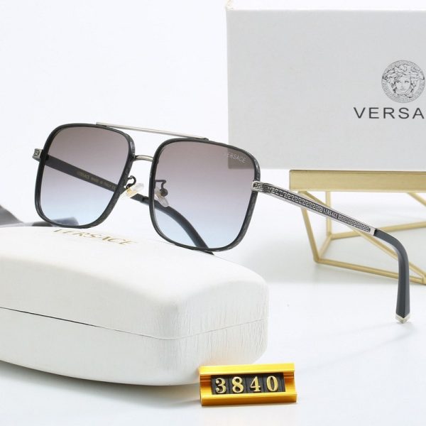 Sunglasses Versace VSC025 - Image 4