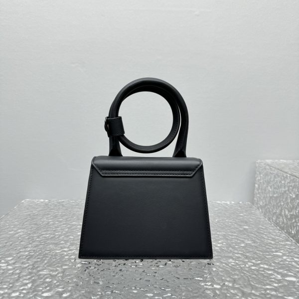Shoulder Bag Jacquemus Chiquito Noeud JQM001 - Image 5