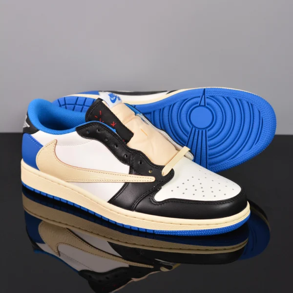 Jordan 1 Low Travis Scott Fragment Design - Image 5