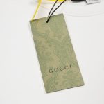 T-shirt Gucci Embossed White GC071 - Image 6