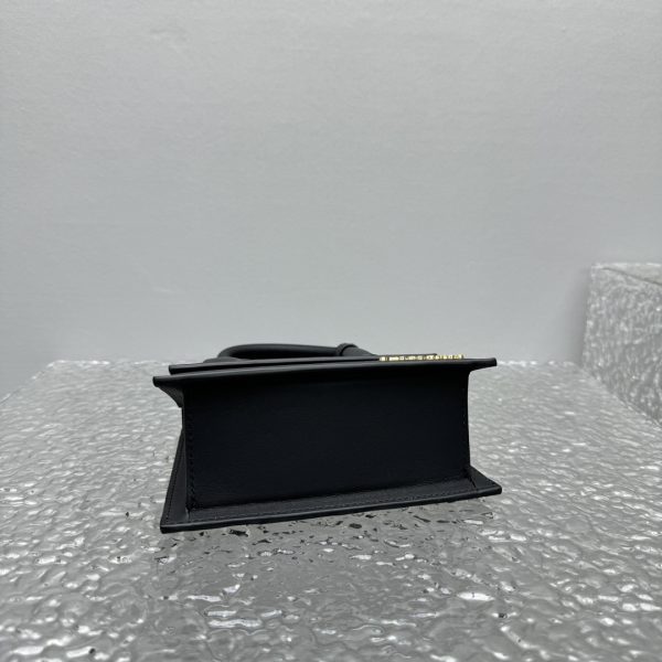 Shoulder Bag Jacquemus Chiquito Noeud JQM001 - Image 8