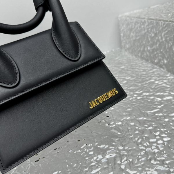 Shoulder Bag Jacquemus Chiquito Noeud JQM001 - Image 7