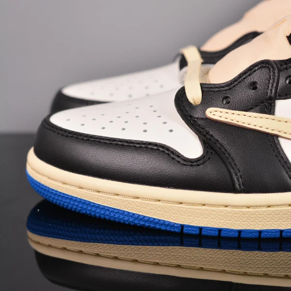 Jordan 1 Low Travis Scott Fragment Design - Image 8