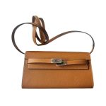 Hermès Kelly To Go Shoulder Bag HM005