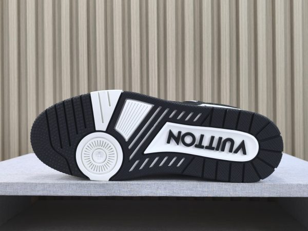 Louis Vuitton Trainer Black Rhinestone Sneakers - Image 12