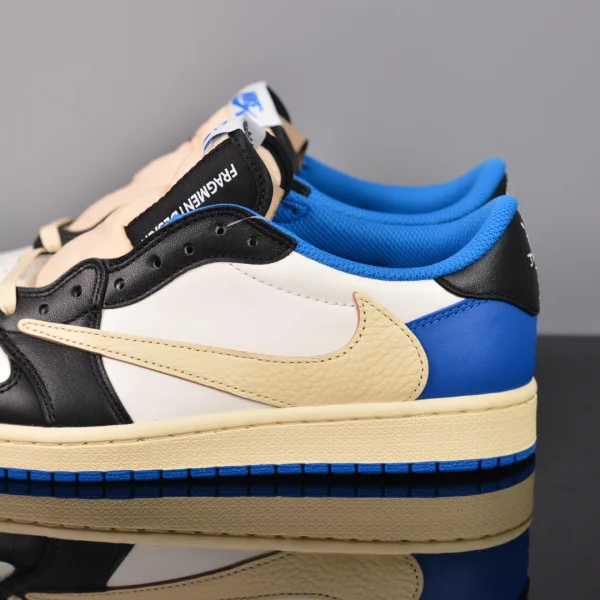 Jordan 1 Low Travis Scott Fragment Design - Image 10