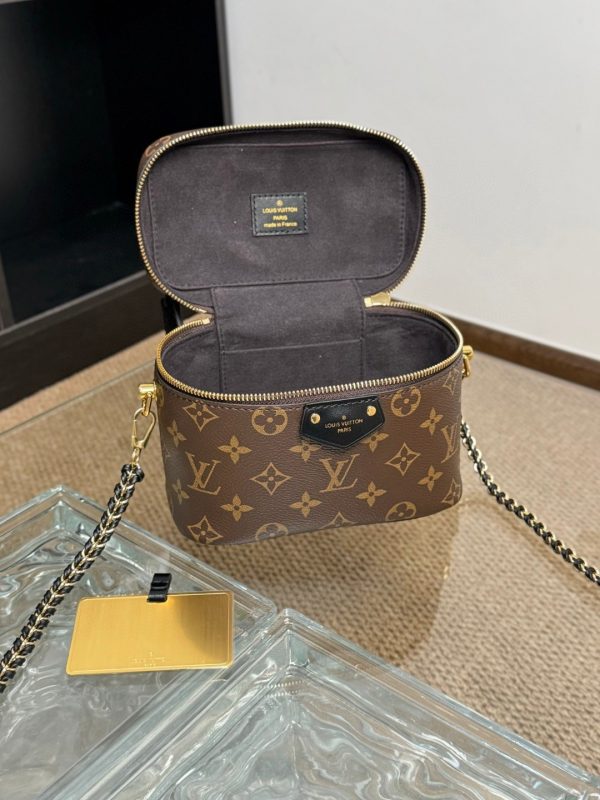 Shoulder Bag Louis Vuitton Vanity PM Monogram LVW020 - Image 6