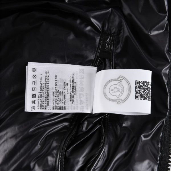 Jacket Puffer Moncler Black Hooded MCL015 - Image 9