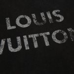 T-shirt Louis Vuitton LV Black Distressed Logo - Image 3