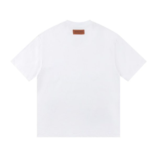T-shirt Louis Vuitton LV White LVovers Design - Image 2