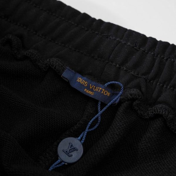 Shorts Louis Vuitton LV Black Script Embroidery - Image 3