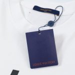 T-shirt Louis Vuitton LV White Graphic Logo - Image 5