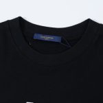 T-shirt Louis Vuitton LV Black Graphic Logo - Image 4