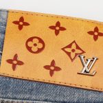 Jeans Louis Vuitton LV Light Wash Embroidered - Image 7
