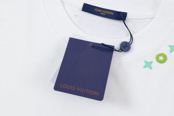 T-Shirt Louis Vuitton LV Monogram Print White - Image 5