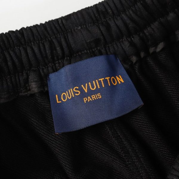 Shorts Louis Vuitton Monogram Black - Image 4