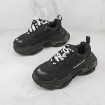 Balenciaga Triple S Black - Image 3