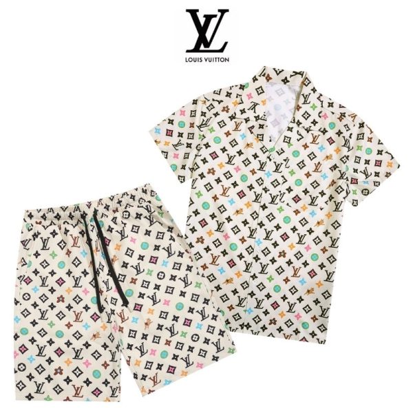 d104472_14179-1.jpg Set Louis Vuitton Multicolor Monogram Shirt and Shorts LV009 - Image 1