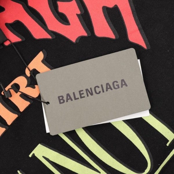 T-shirt Balenciaga Graphic Slogan Distressed Black BL010 - Image 5