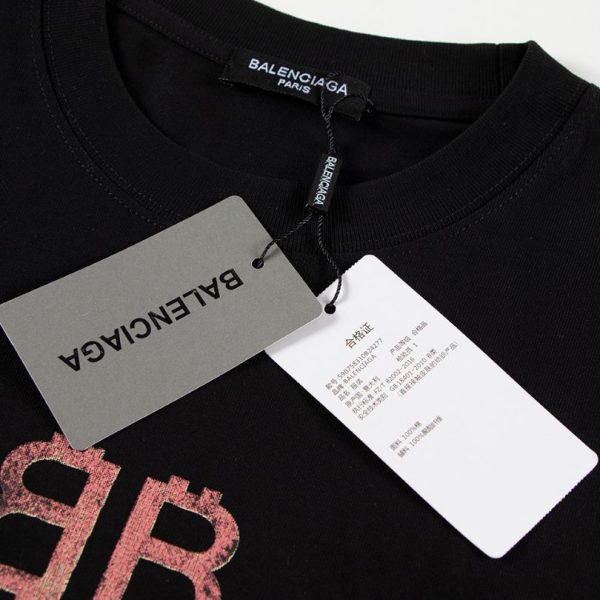 T-shirt Balenciaga BB Gothic Print Black BL036 - Image 6