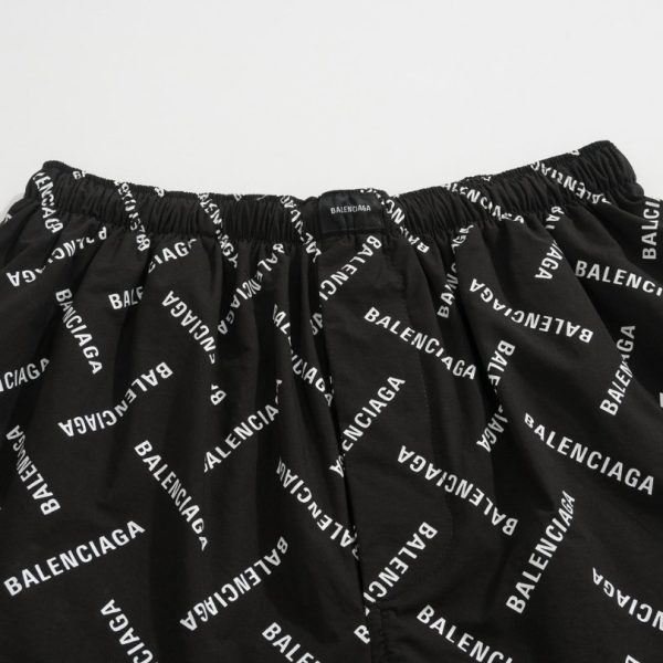 Shorts Balenciaga Allover Logo Print BL044 - Image 4