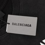 T-shirt Balenciaga Logo Graphic Black BL055 - Image 5