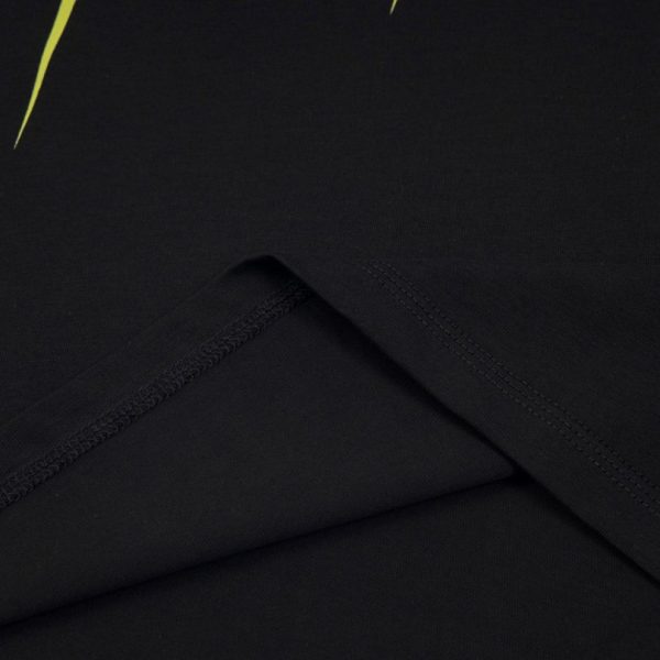T-shirt Gucci Neon Logo Black GC037 - Image 4