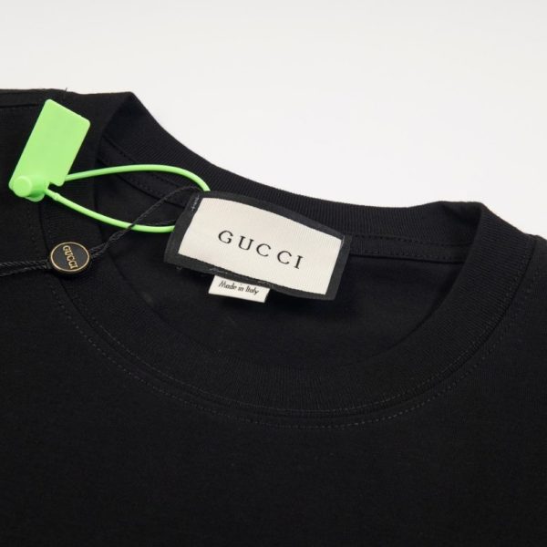 T-shirt Gucci Neon Logo Black GC037 - Image 6