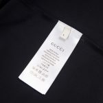 T-shirt Gucci Red Gradient Logo Black GC039 - Image 7