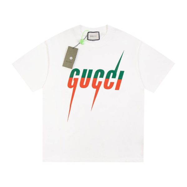 d105081_22107-1.jpg T-shirt Gucci Red Gradient Logo White GC040 - Image 1