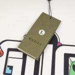 Gucci Graphic T-shirt with Cartoon White Logo GC063 - Image 7