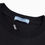 T-shirt Prada Logo Patch Black PD015 - Image 6