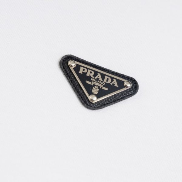 T-shirt Prada Logo Patch White PD016 - Image 3
