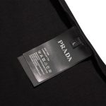 T-shirt Prada Milano Black Graphic Logo PD033 - Image 9