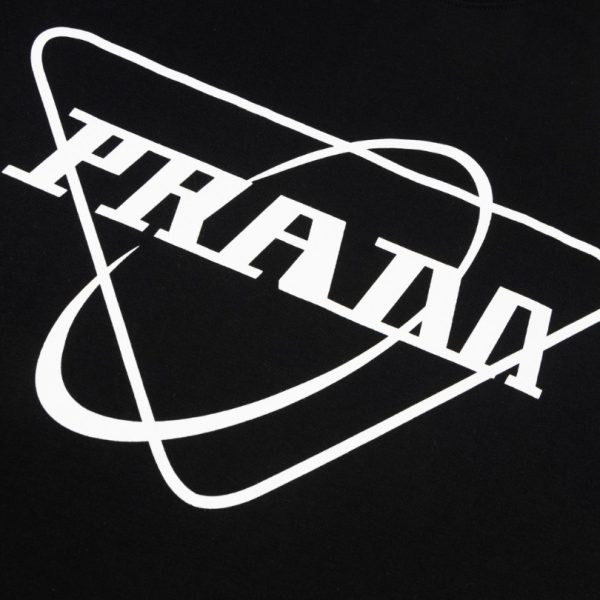 T-shirt Prada Black Triangle Graphic Logo PD040 - Image 3