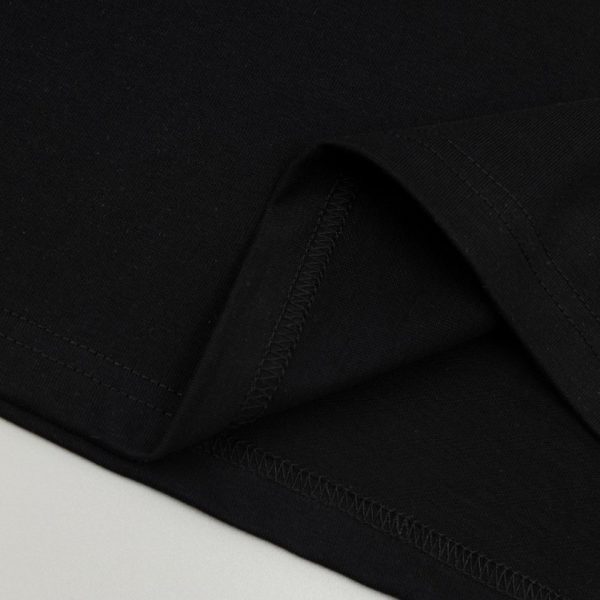 T-shirt Prada Black Triangle Graphic Logo PD040 - Image 4