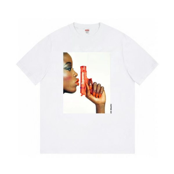 d109416_24492-1.jpg T-shirt Supreme Water Gun Graphic White SP007 - Image 1