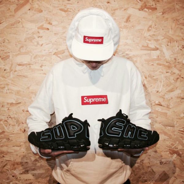Hoodie Supreme Box Logo White SP008 - Image 4
