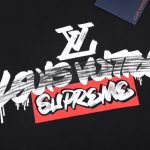 T-shirt Louis Vuitton x Supreme Graffiti Black SP027 - Image 4