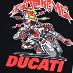 T-shirt Supreme Ducati Racing Graphic Black SP037 - Image 5