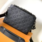 Box Bag Louis Vuitton Monogram Black LV038 - Image 3