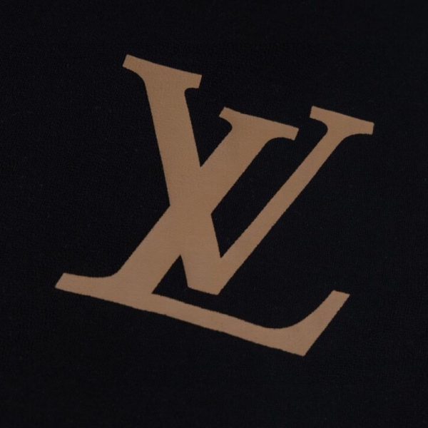 T-Shirt Louis Vuitton Monogram Logo Black LV046 - Image 3