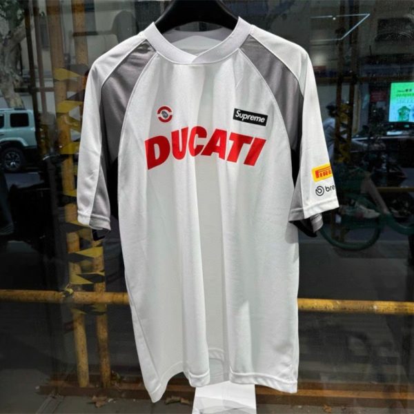 T-shirt Ducati Supreme Racing V4 SP060 - Image 9