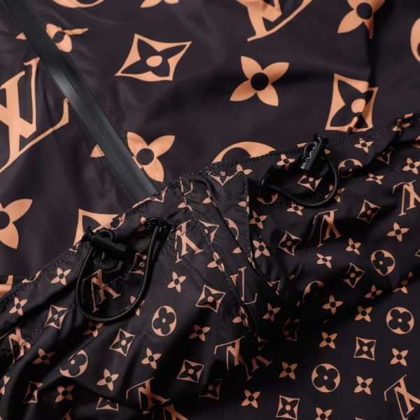 Jacket Louis Vuitton LV Monogram Windbreaker LV050 - Image 4