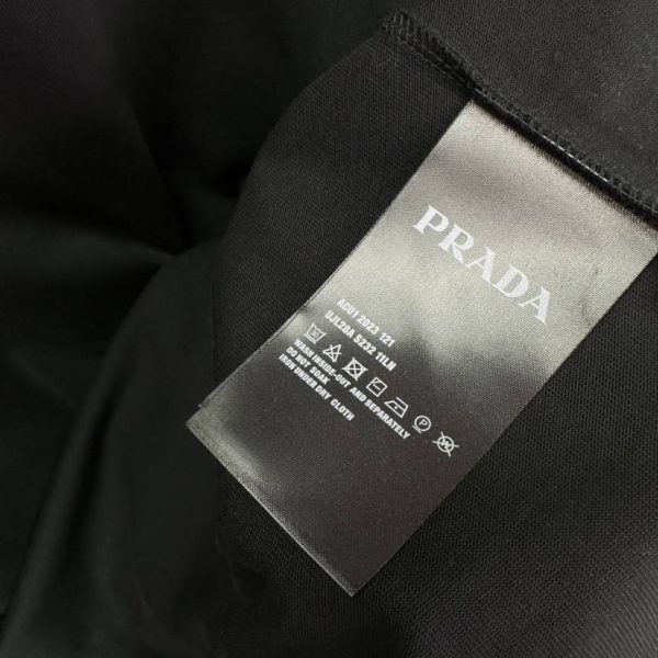 T-shirt Prada Logo Patch Black/White PD054 - Image 10