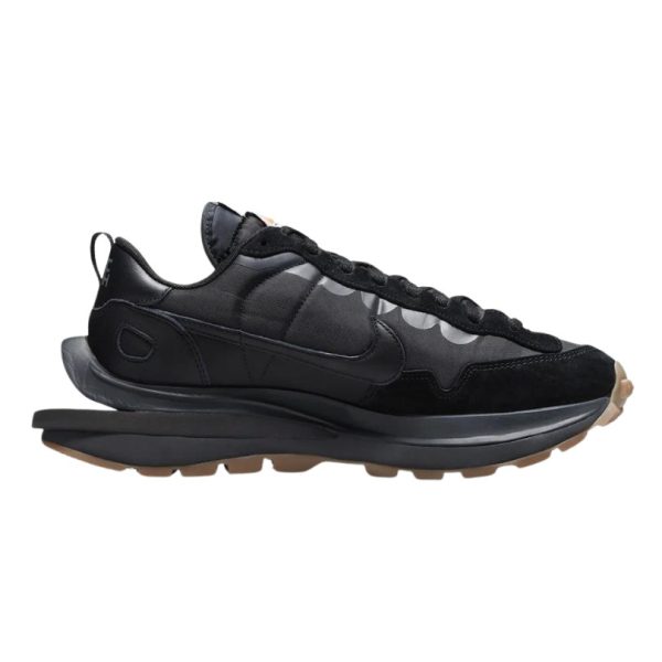 d114911_13712-1.jpg Sacai x Nike VaporWaffle Black and Gum NK006 - Image 1
