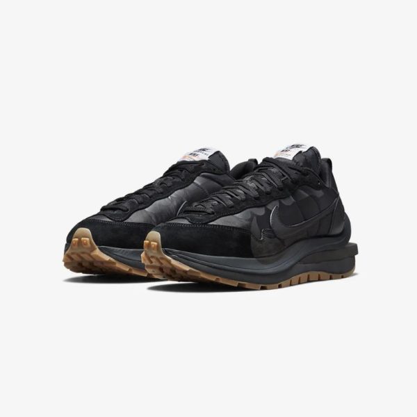 Sacai x Nike VaporWaffle Black and Gum NK006 - Image 3