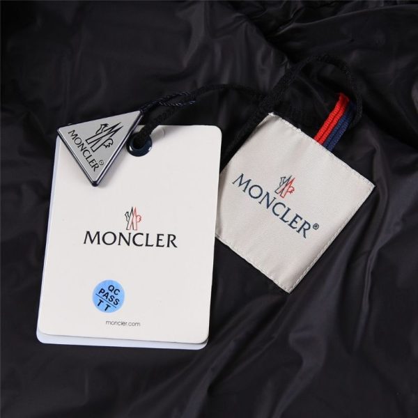 Jacket Puffer Moncler Black Hooded MCL012 - Image 8