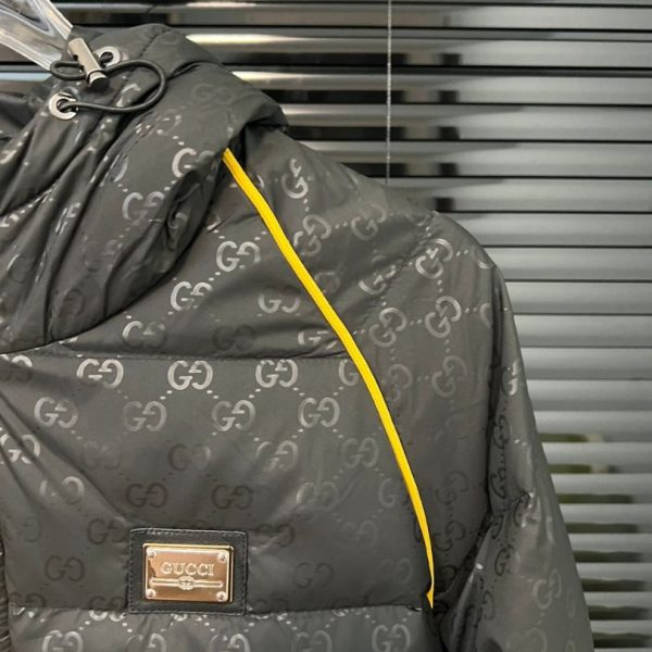 Jacket Puffer Gucci GG Monogram Hooded GC111 - Image 5