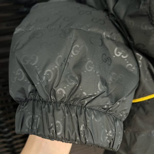 Jacket Puffer Gucci GG Monogram Hooded GC111 - Image 6